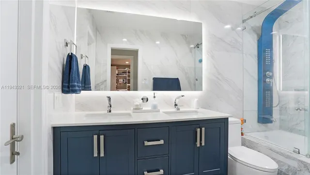 $1,250,000 | 5921 Southwest 17th Street, Plantation, FL 33317