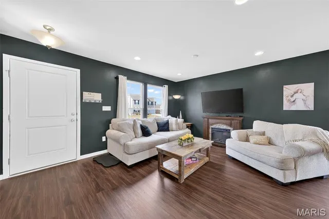 $320,000 | 224 Rio Grande Ct., Troy, MO 63379