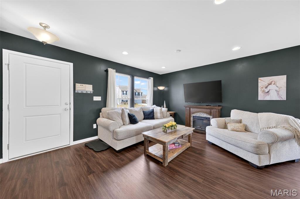 224 Rio Grande Ct. Troy, MO 63379 - Photo 2 of 26