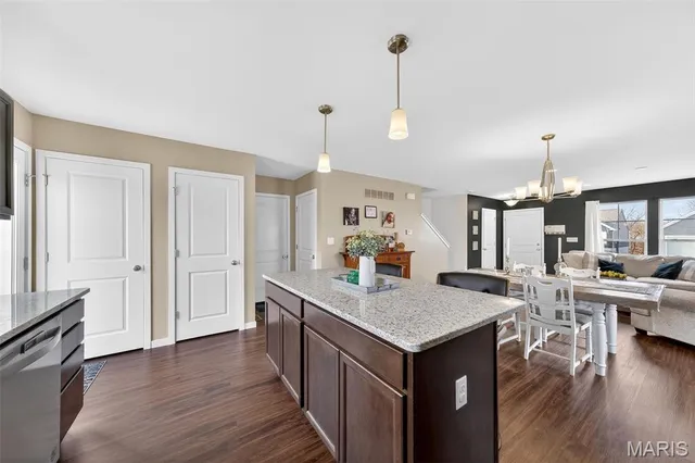 $320,000 | 224 Rio Grande Ct., Troy, MO 63379