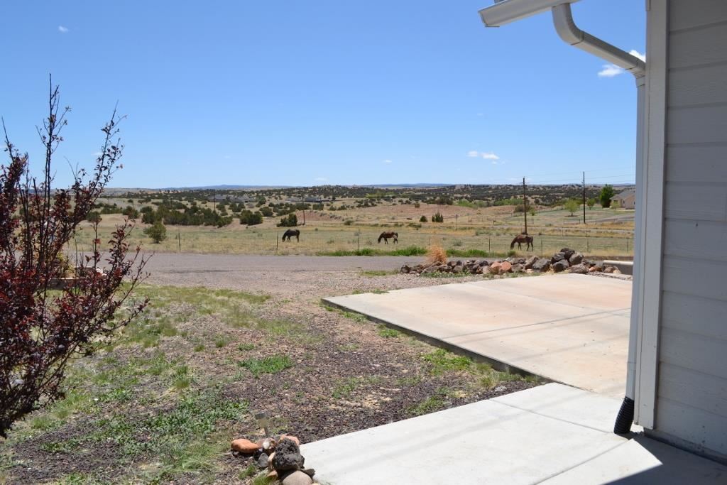 1052 West 8th S Street Snowflake, AZ 85937 - Photo 33 of 36 a view of a yard and ocean view