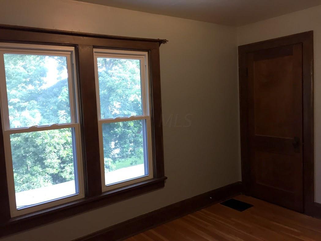 56 East Pacemont Road Columbus, OH 43202 - Photo 34 of 38