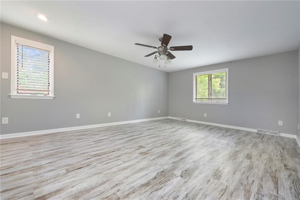 153 Oakwood Road Canonsburg, PA 15317 - Photo 31 of 50