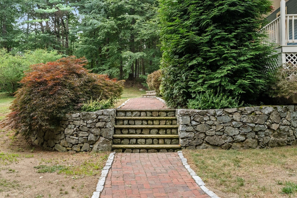 4 Swanton Way Georgetown, MA 01833 - Photo 38 of 41 Gallery Image 38