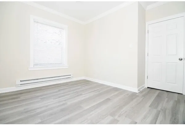 $2,495 | 648.5 West Roscoe Street, Unit 1N, Chicago, IL 60657