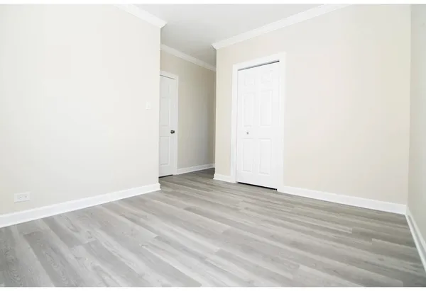 $2,495 | 648.5 West Roscoe Street, Unit 1N, Chicago, IL 60657