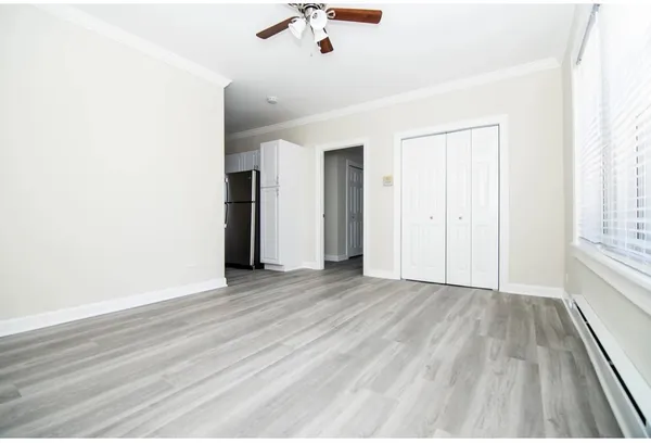 $2,495 | 648.5 West Roscoe Street, Unit 1N, Chicago, IL 60657