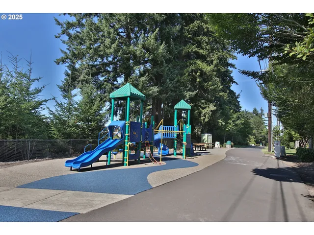 $319,000 | 15205 Southwest Warbler Way, Unit 104, Beaverton, OR 97007