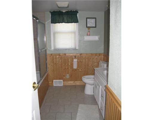 124 Rock Run Road Elizabeth, PA 15037 - Photo 11 of 18 Full Bath. With Whirlpool Tub