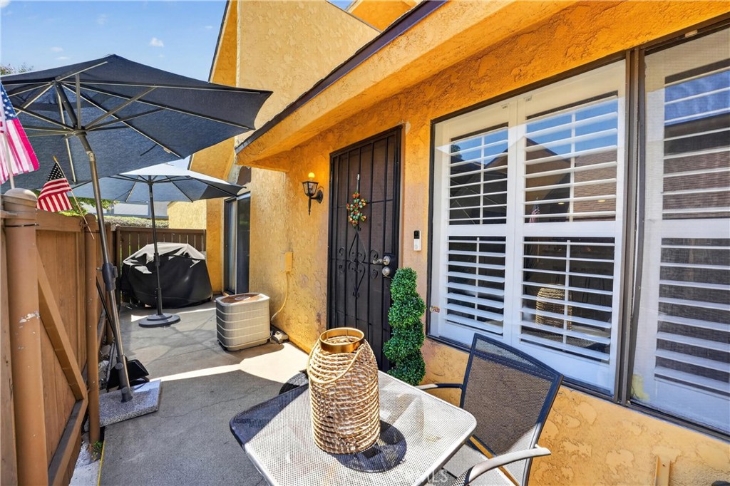 435 West 9th, Unit B3 Upland, CA 91786 - Photo 30 of 37