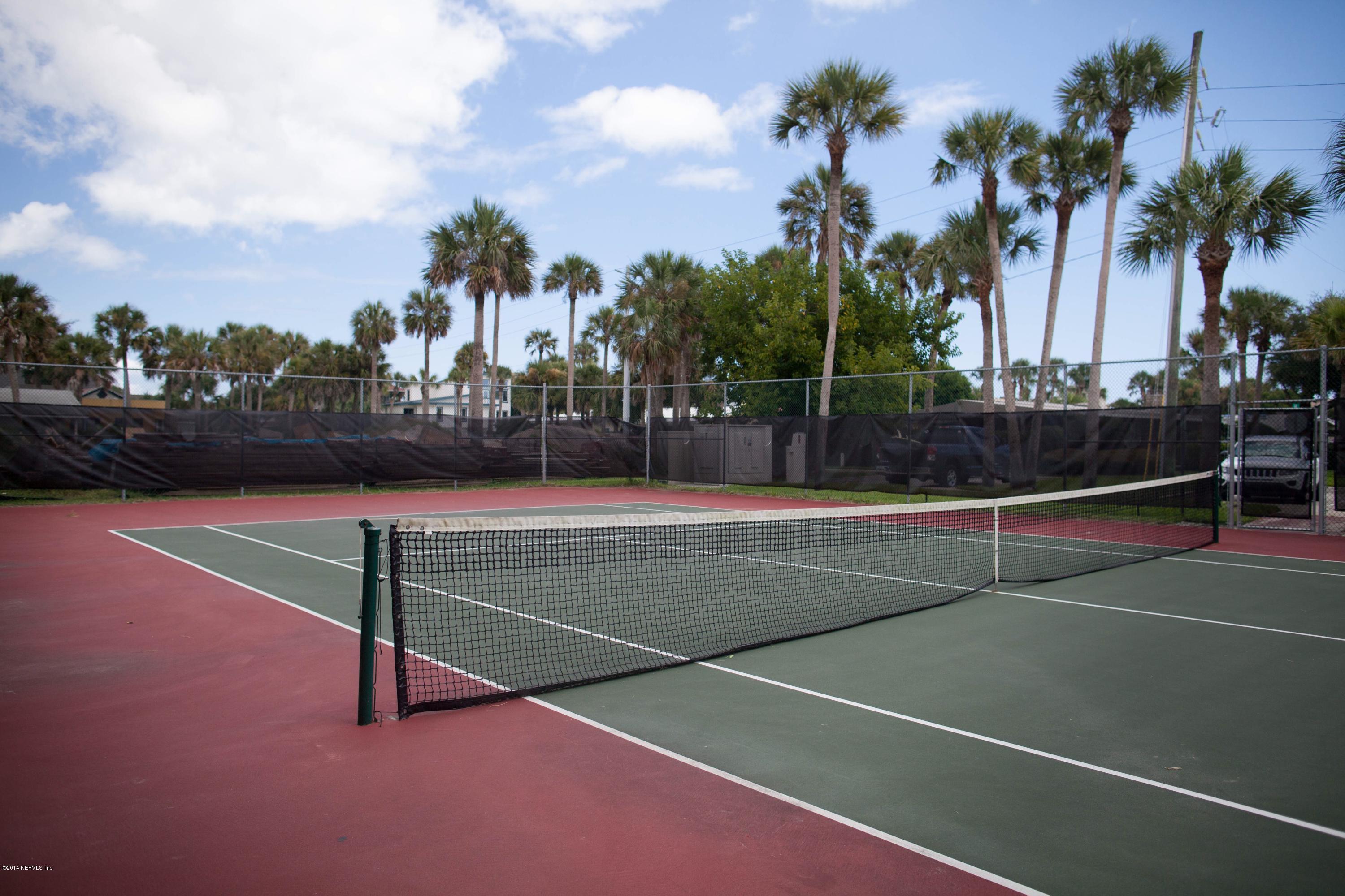 310 7th Street Atlantic Beach, FL 32233 - Photo 33 of 37 a view of a tennis court