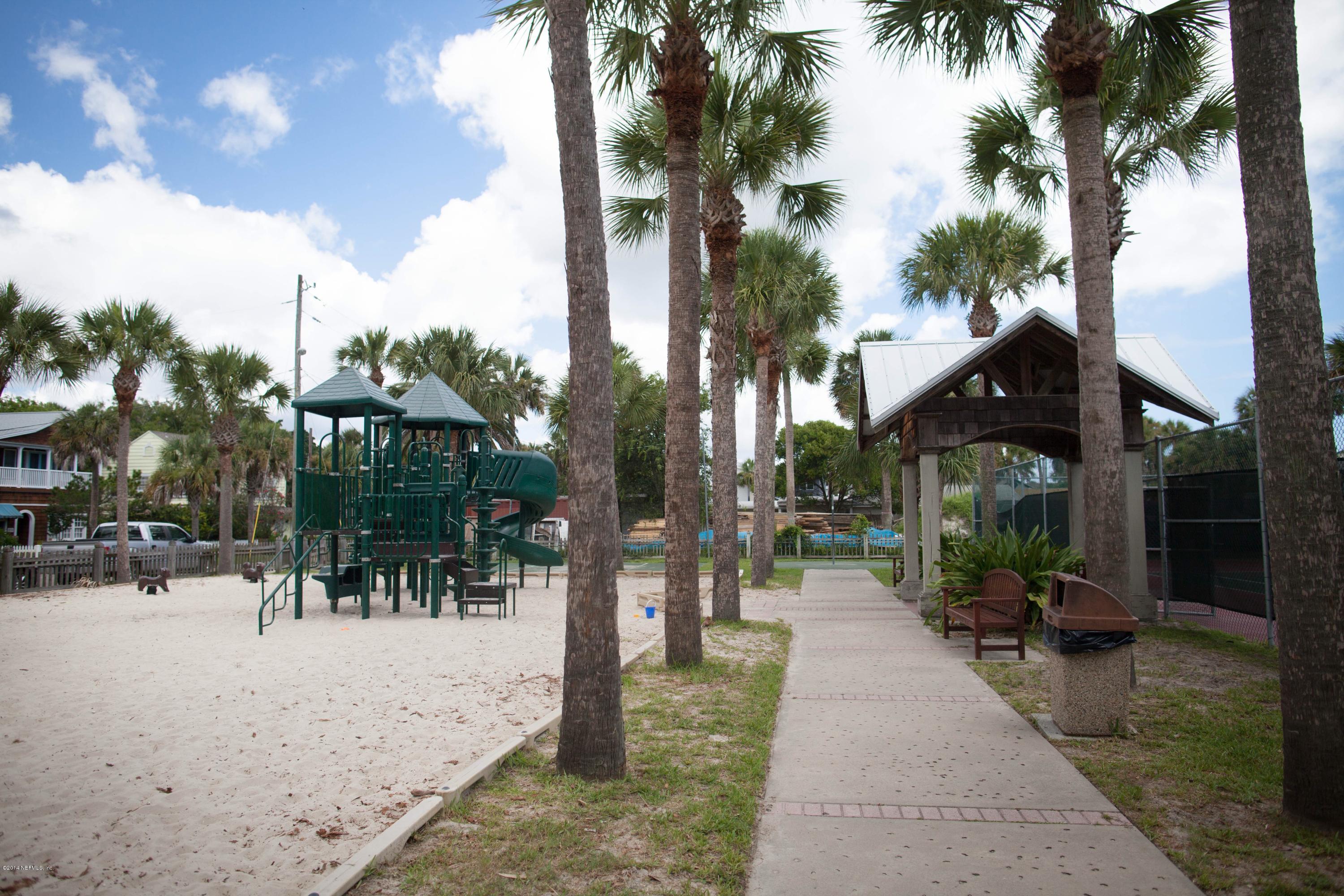 310 7th Street Atlantic Beach, FL 32233 - Photo 34 of 37 a view of outdoor space yard and porch