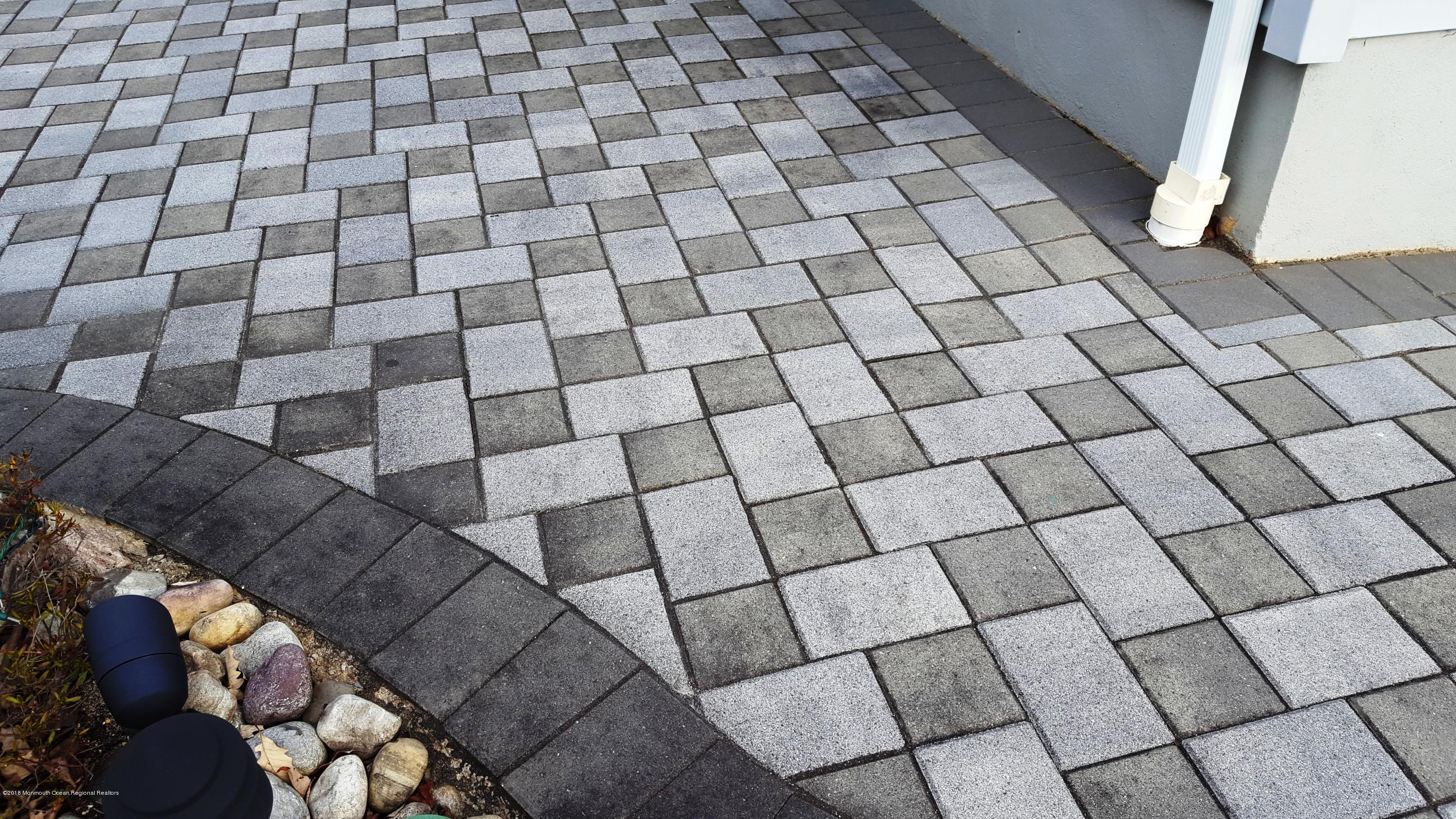 66 Eleanor Road Manchester Township, NJ 08759 - Photo 3 of 30 Pavers
