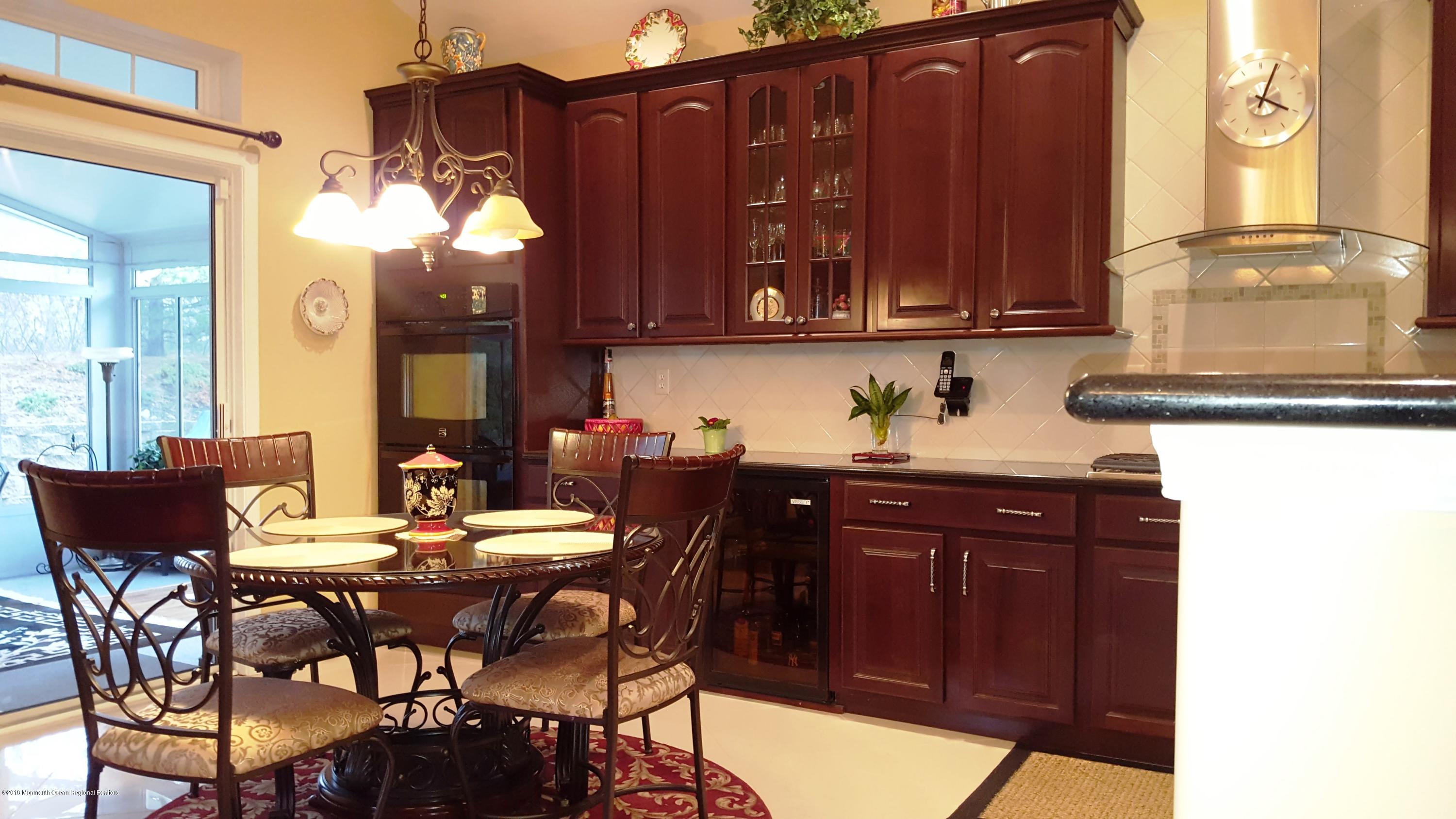 66 Eleanor Road Manchester Township, NJ 08759 - Photo 10 of 30 Kitchen