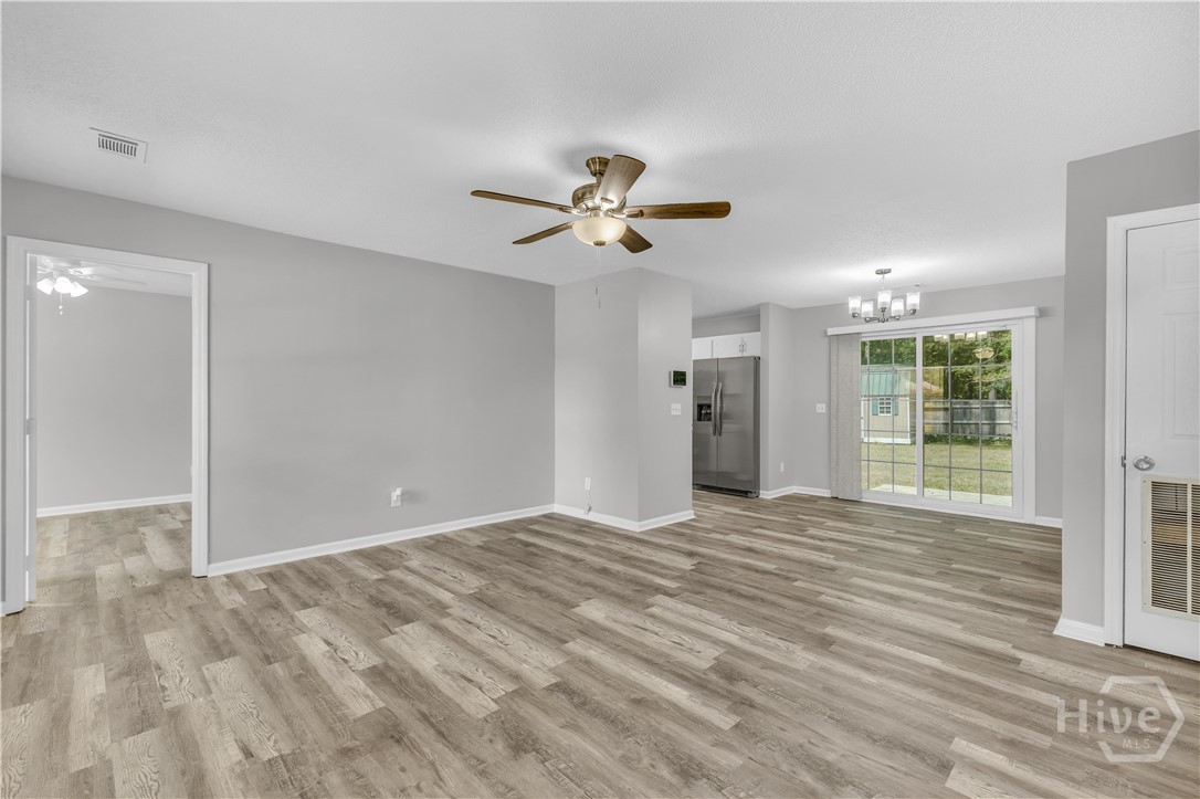 418 Garden Acres Way Pooler, GA 31322 - Photo 4 of 28