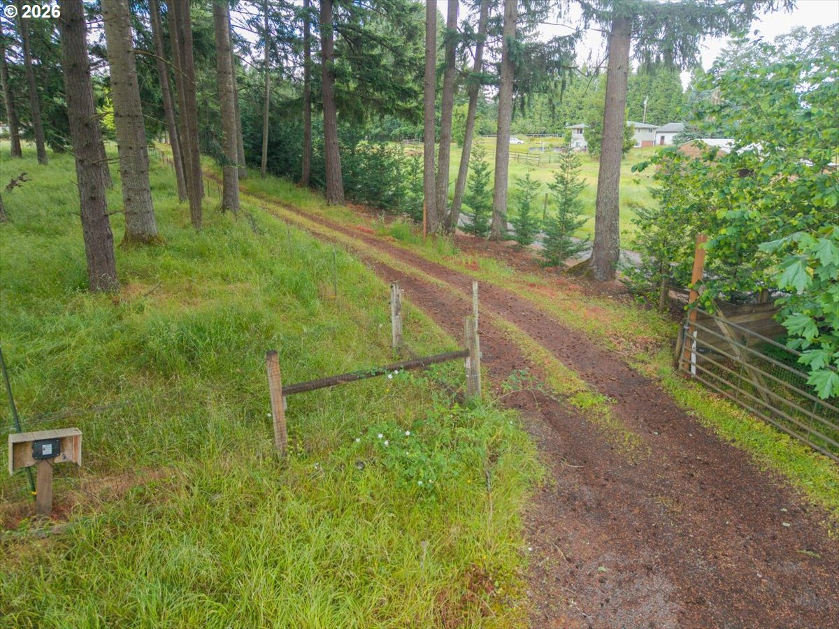 33926 Ford Mill Road Lebanon, OR 97355 - Photo 3 of 35