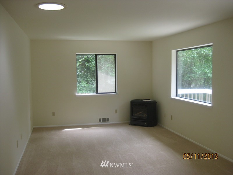 3661 East Harbor Road Langley, WA 98260 - Photo 8 of 11 Gallery Image 8