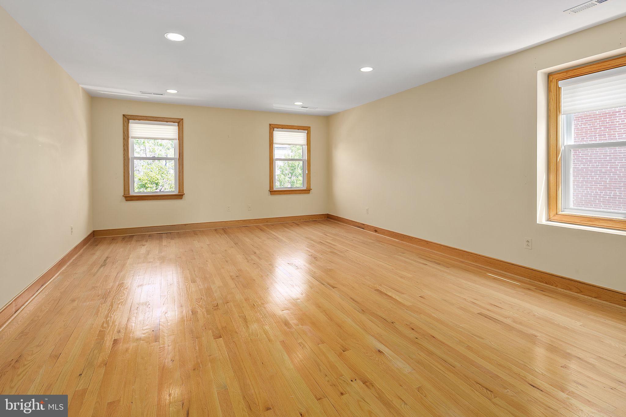 2344 S Street Northwest Washington, DC 20008 - Photo 31 of 52 5th bedroom