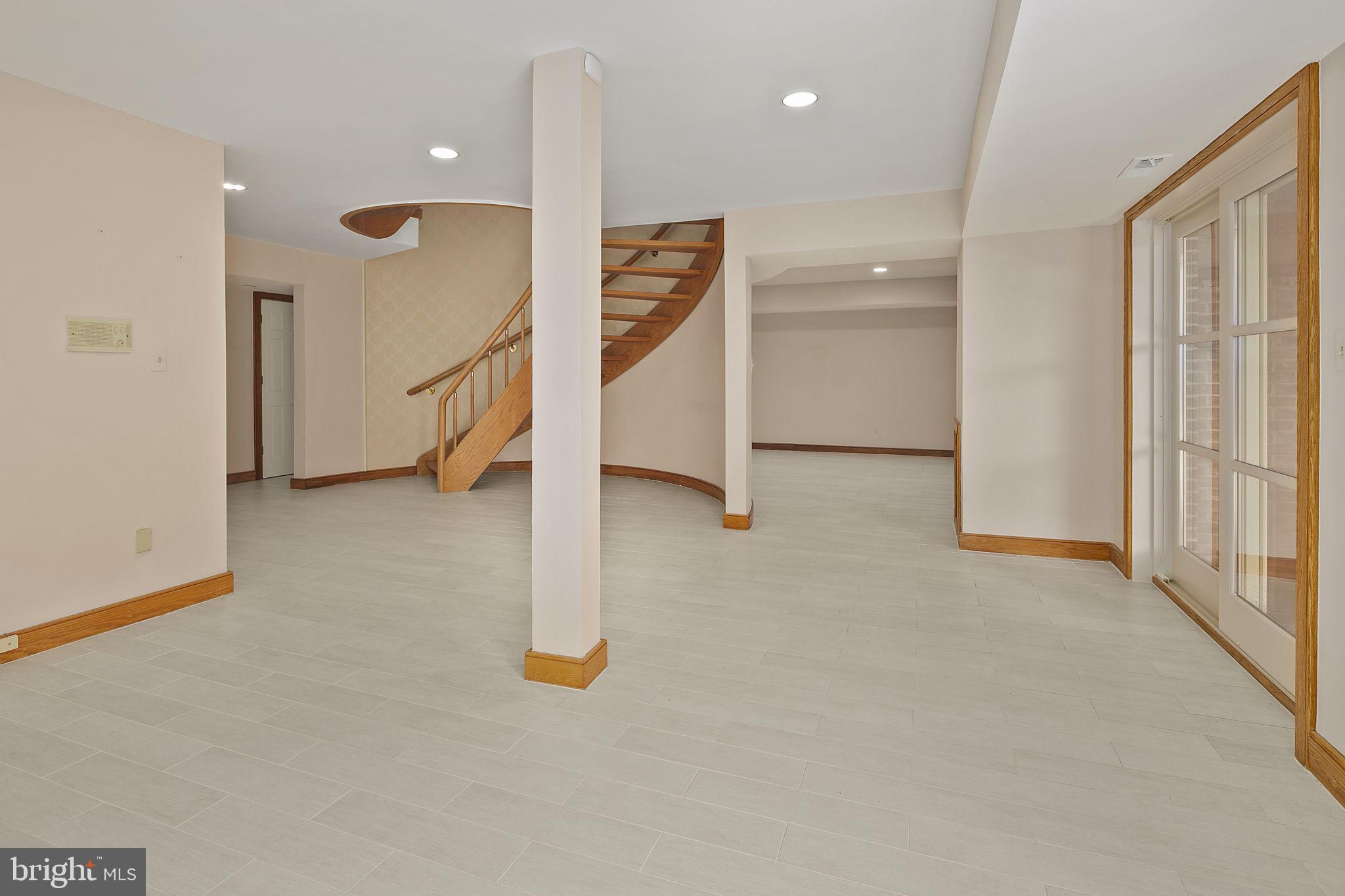 2344 S Street Northwest Washington, DC 20008 - Photo 37 of 52 Open space for entertaining