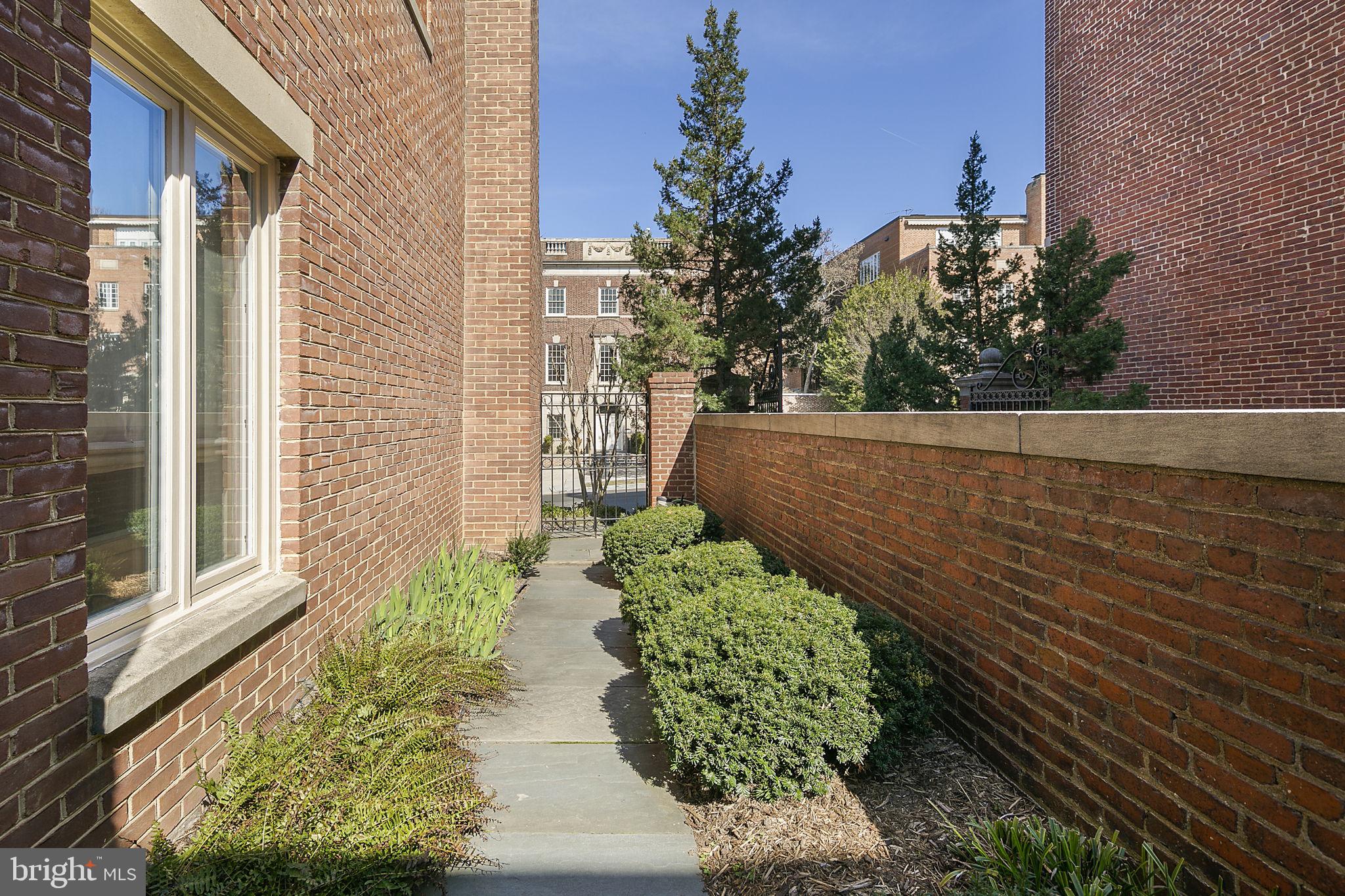 2344 S Street Northwest Washington, DC 20008 - Photo 48 of 52 Side of house