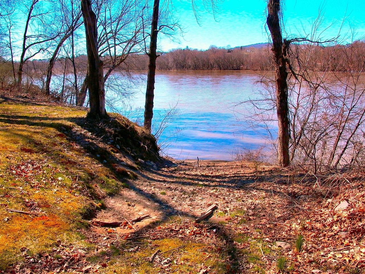 1020 Riverside Boulevard Nescopeck, PA 18635 - Photo 10 of 11 Boat Launch