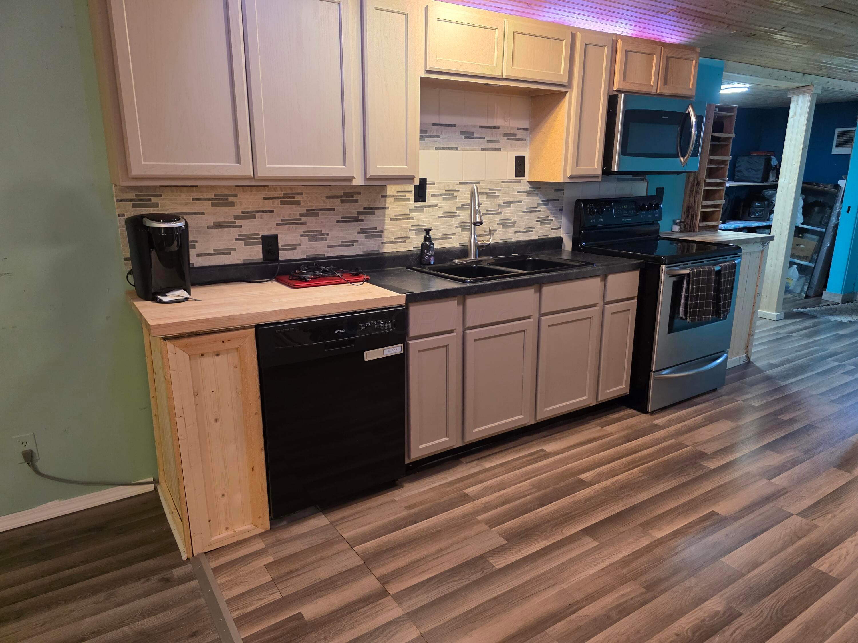 125 Richelderfer Street Cardington, OH 43315 - Photo 12 of 25 20250821_114718