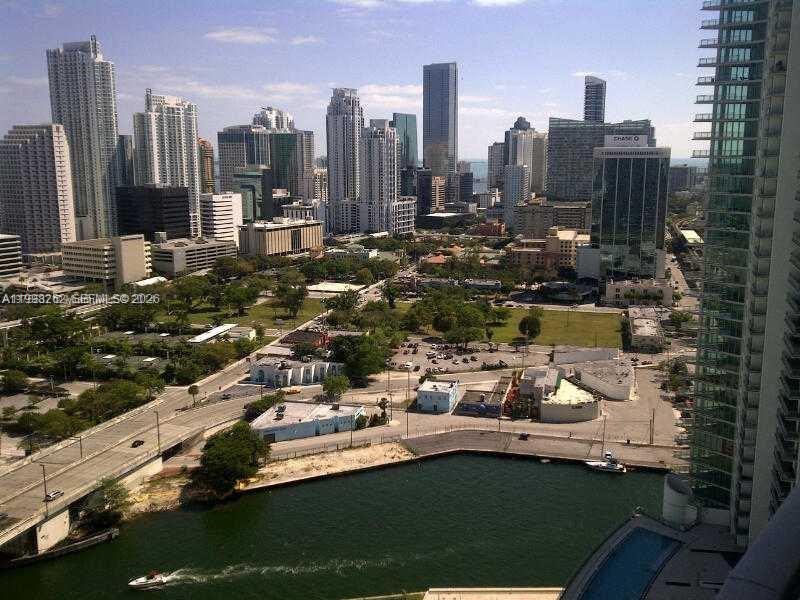 90 Southwest 3rd Street, Unit 3104 Miami, FL 33130 - Photo 2 of 5