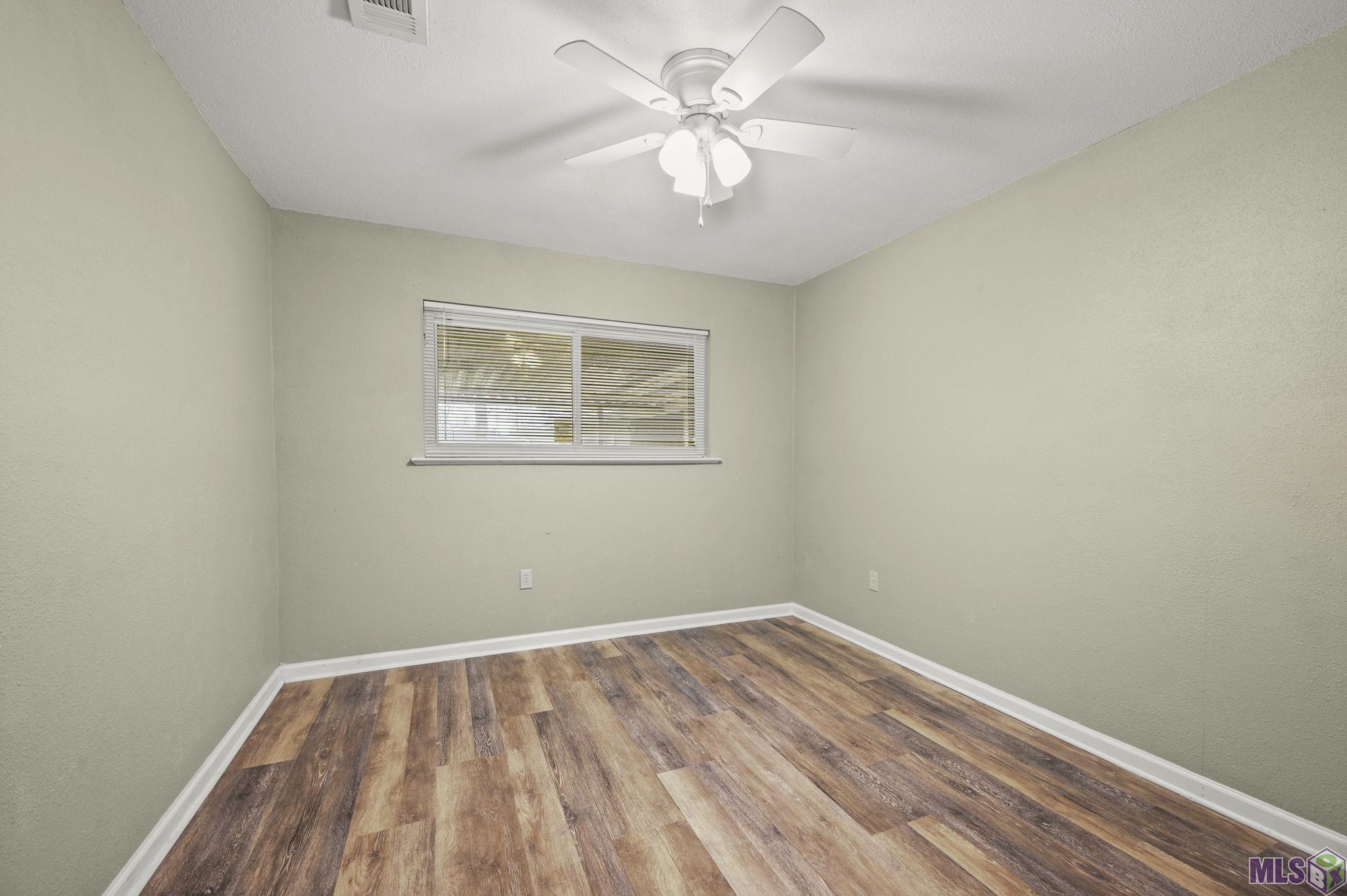 946 Shadybrook Drive Baton Rouge, LA 70816 - Photo 11 of 22