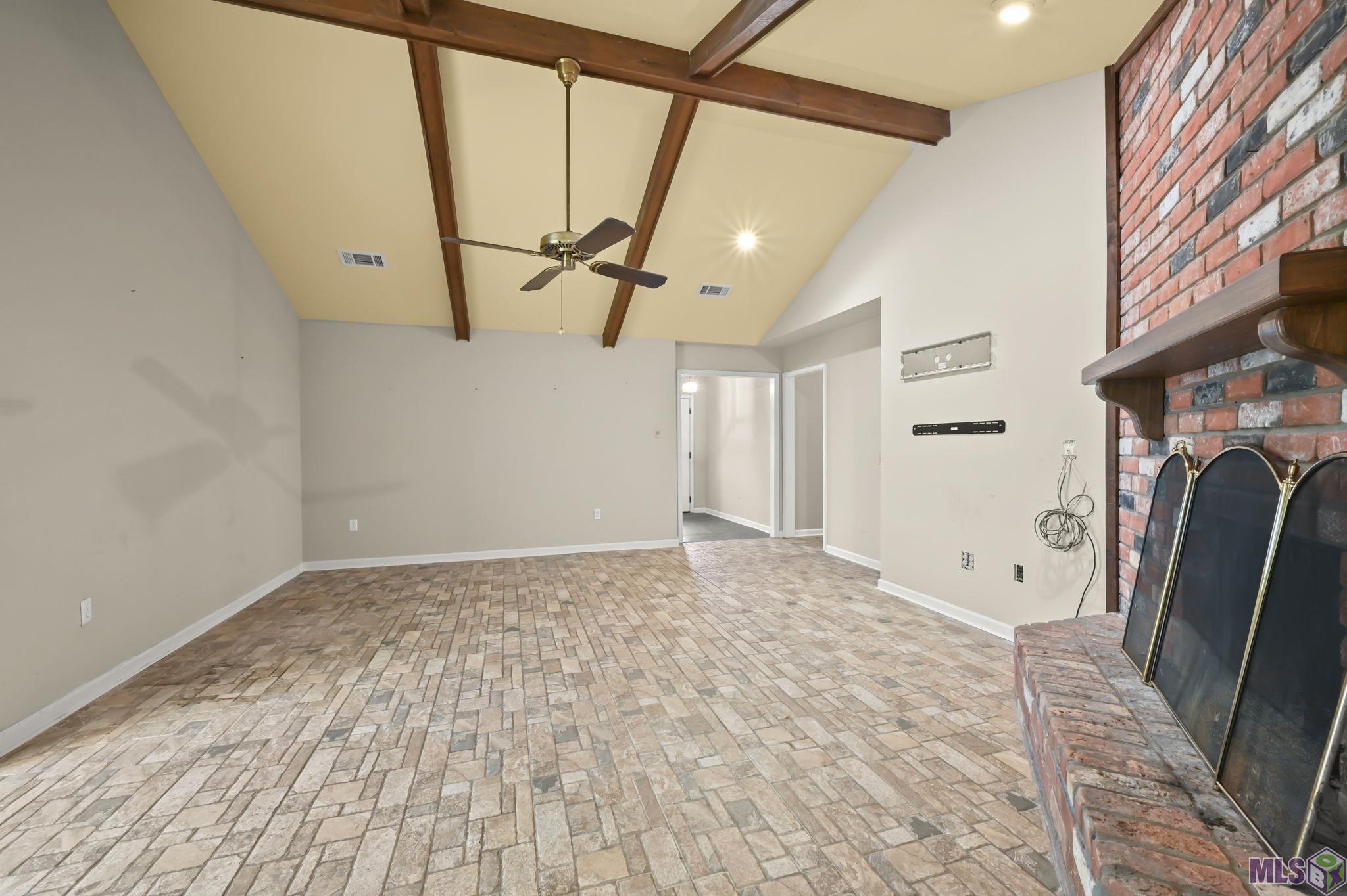 946 Shadybrook Drive Baton Rouge, LA 70816 - Photo 9 of 22