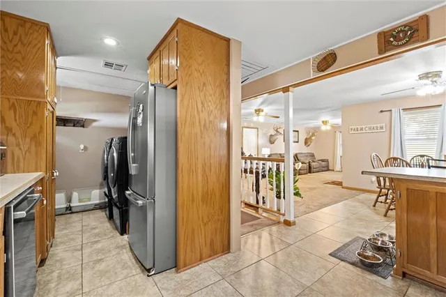 $2,995,000 | 6925 Outer Road, Odessa, MO 64076