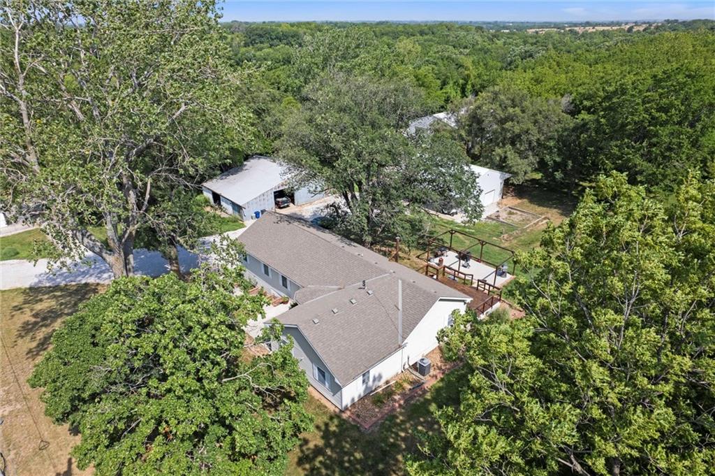 6925 Outer Road Odessa, MO 64076 - Photo 8 of 47