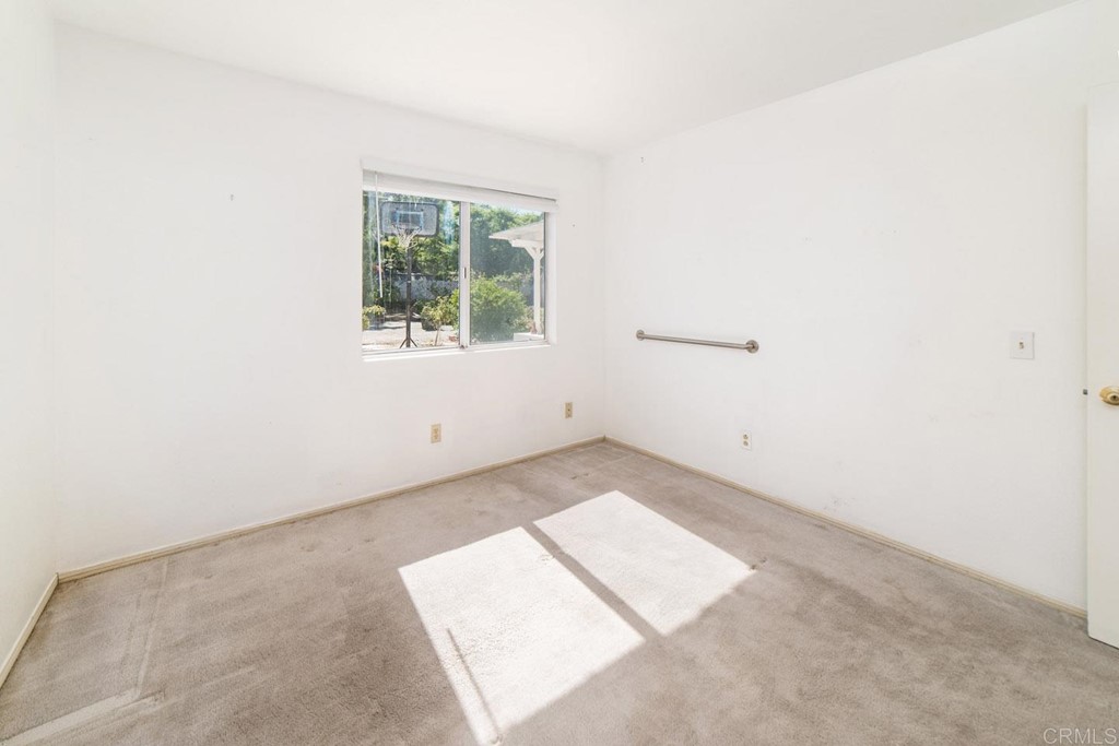 887 Quail Hill Drive San Marcos, CA 92078 - Photo 16 of 22