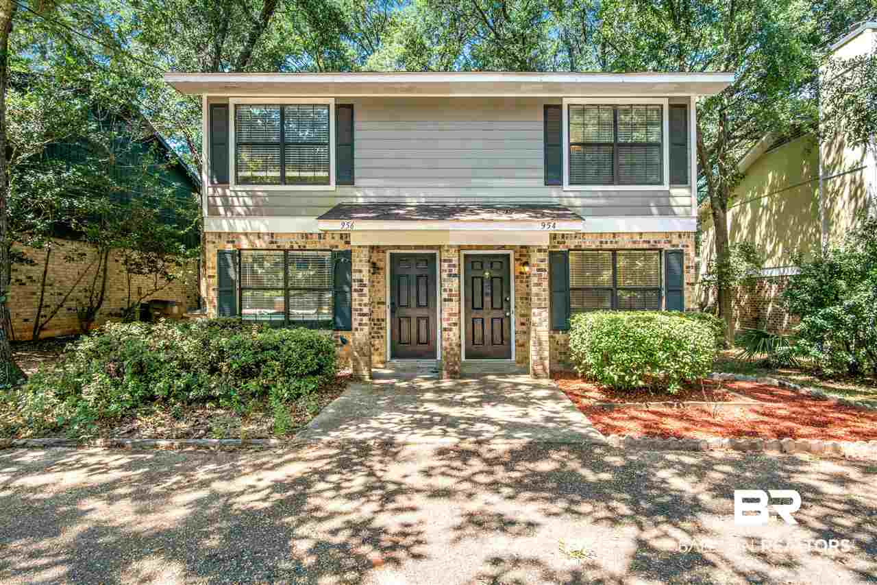 954 Dickenson Avenue Mobile, AL 36609 - Photo 1 of 26