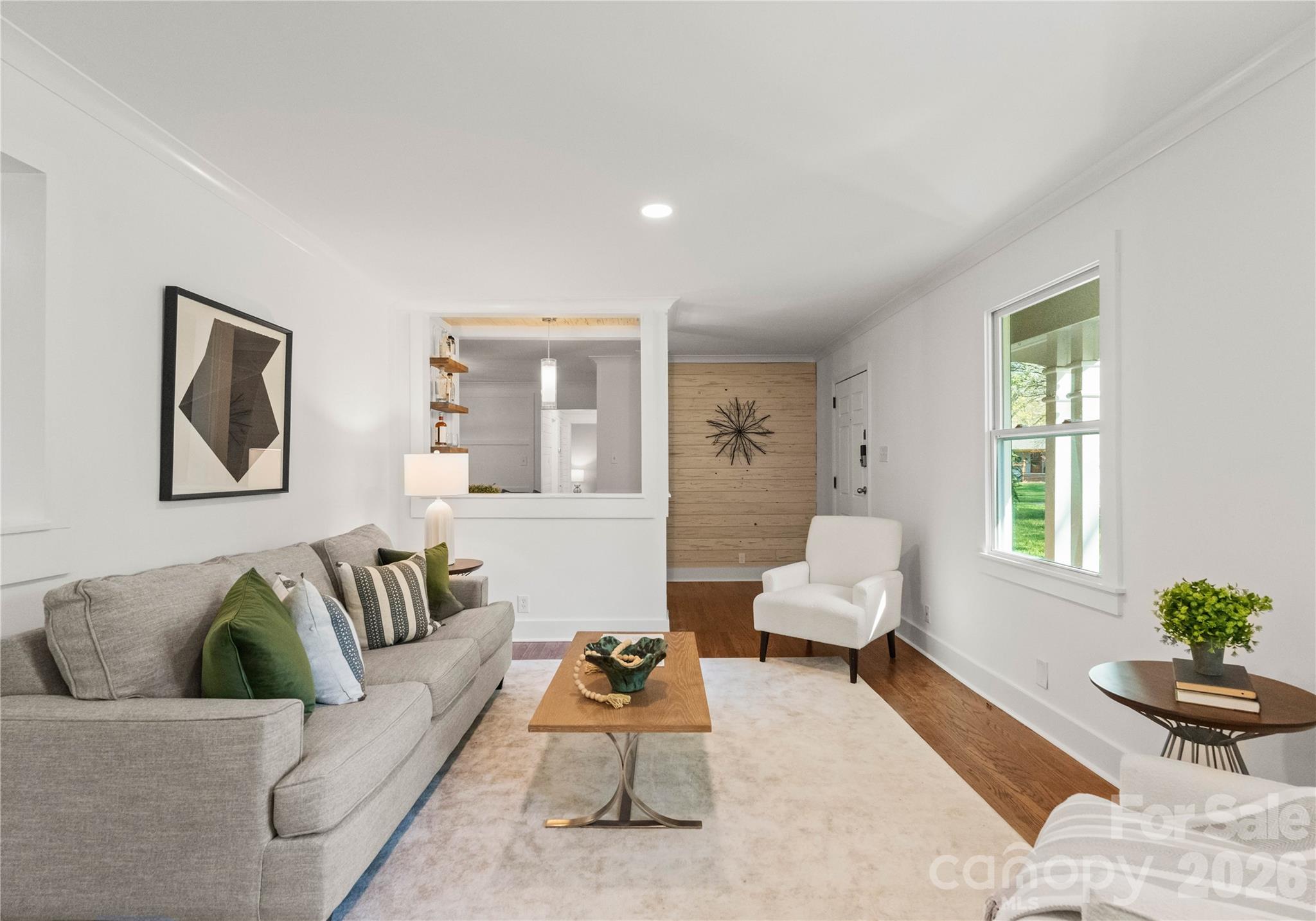 5100 White Oak Road Charlotte, NC 28210 - Photo 4 of 43 a living room with furniture and wooden floor