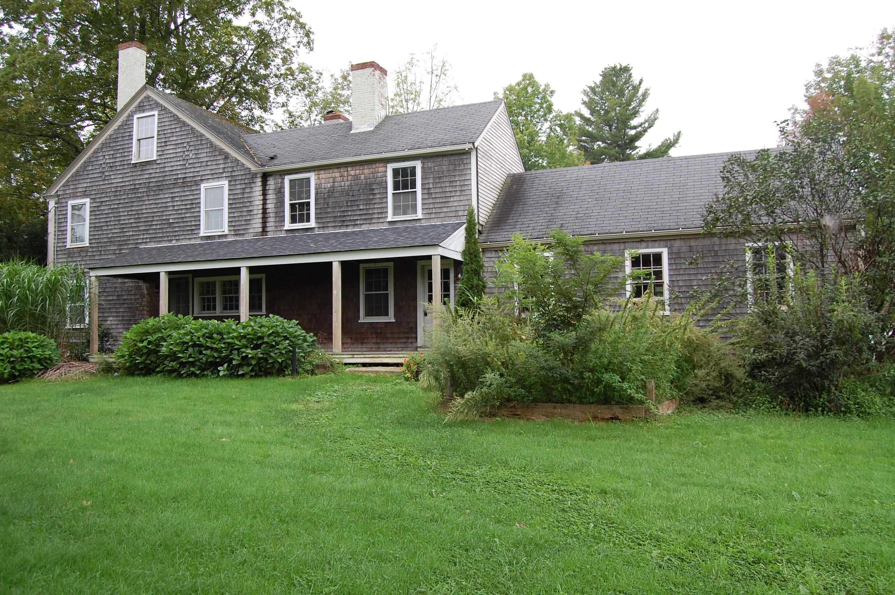 560 Clark Hill Road New Boston, NH 03070 - Photo 3 of 36