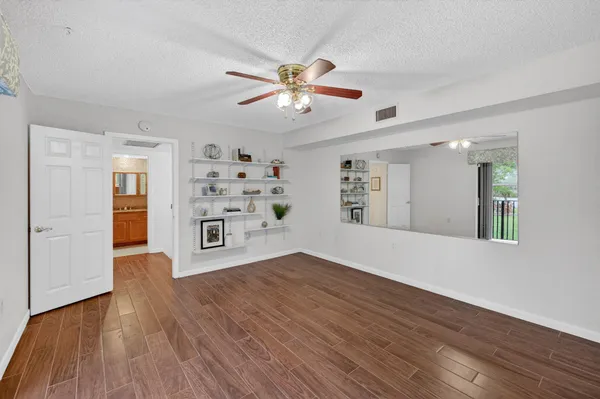 $395,000 | 9101 Southwest 19th Place, Unit A, Davie, FL 33324