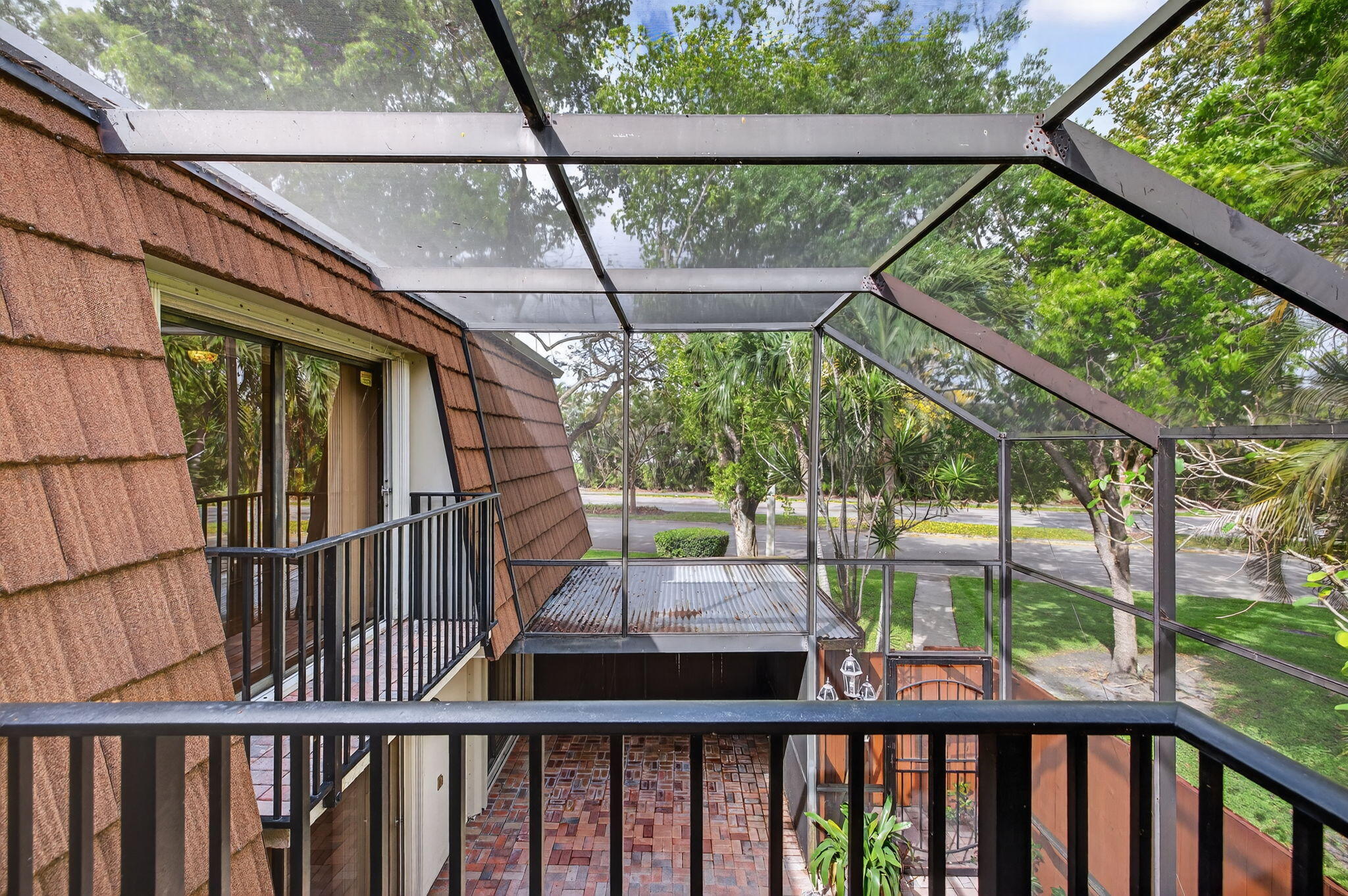 9101 Southwest 19th Place, Unit A Davie, FL 33324 - Photo 41 of 58 41 Screen Enclosed Patio