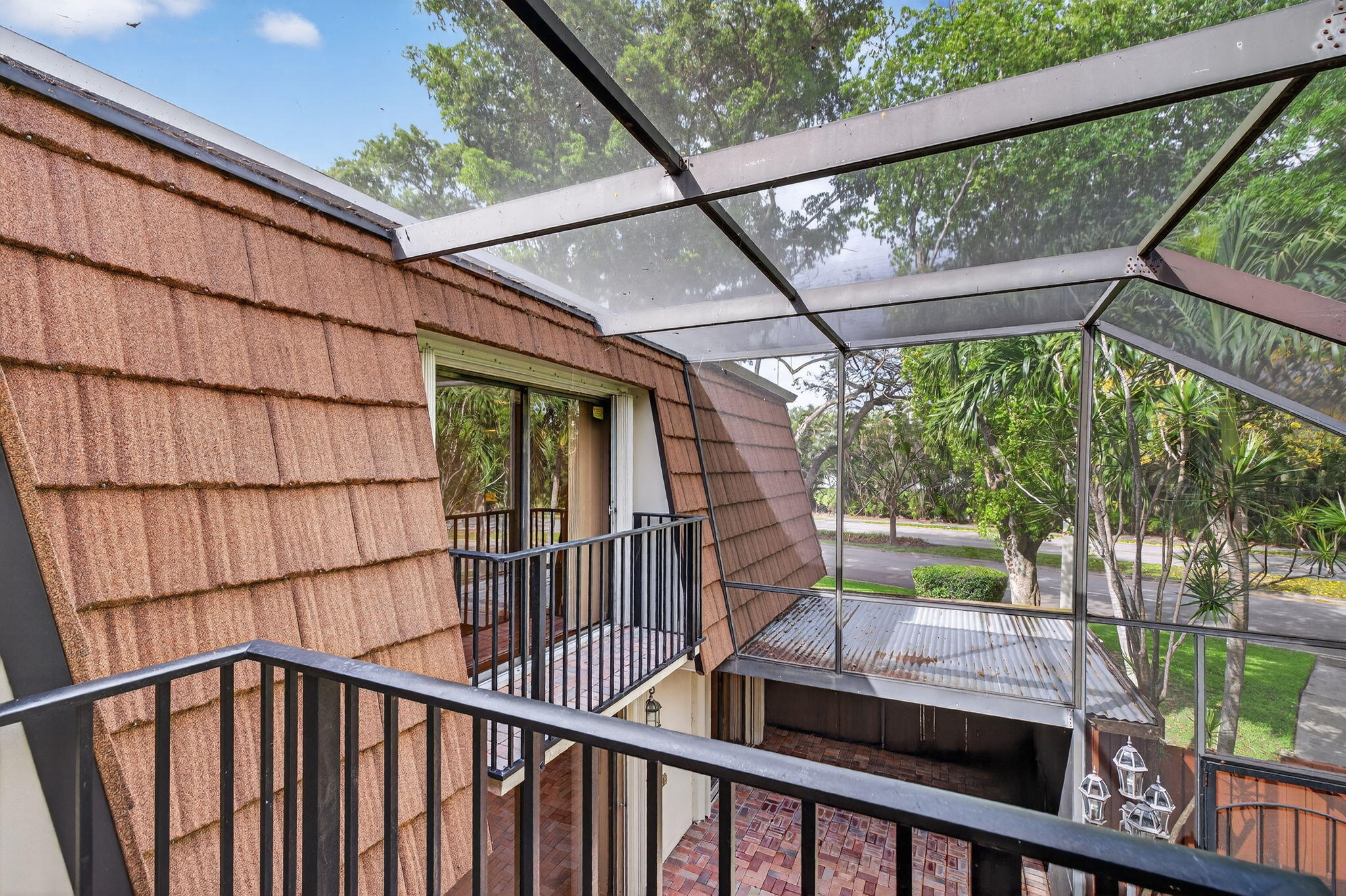 9101 Southwest 19th Place, Unit A Davie, FL 33324 - Photo 42 of 58 42 Screen Enclosed Patio