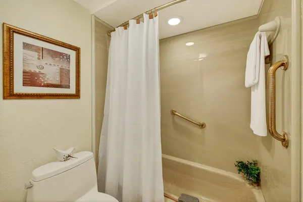 $395,000 | 9101 Southwest 19th Place, Unit A, Davie, FL 33324