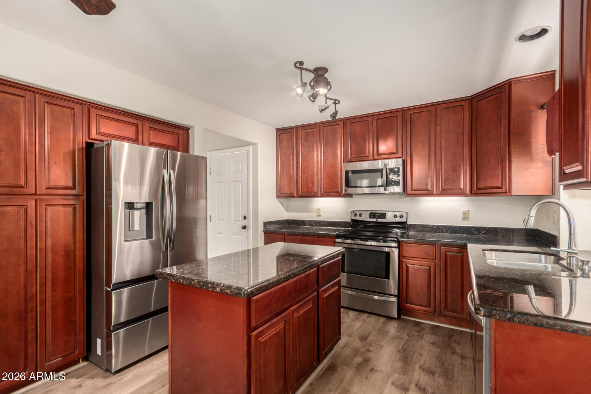 6554 East Raftriver Street Mesa, AZ 85215 - Photo 18 of 70 24 Raftriver