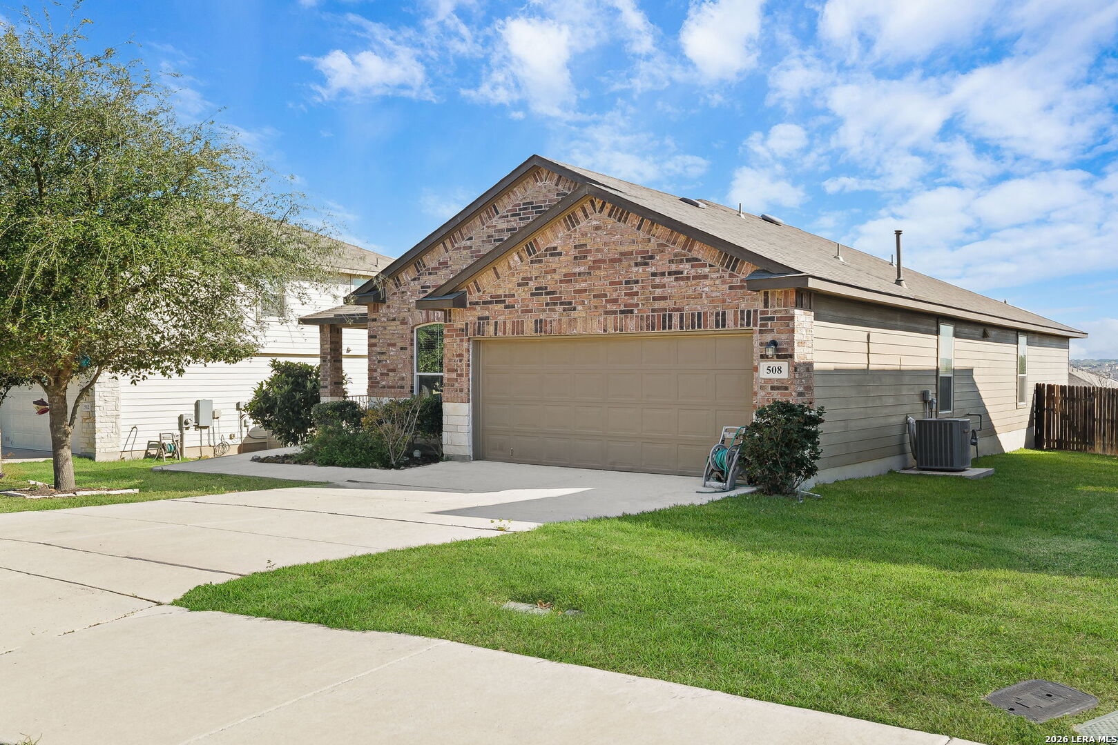508 Saltlick Way Schertz, TX 78108 - Photo 2 of 30