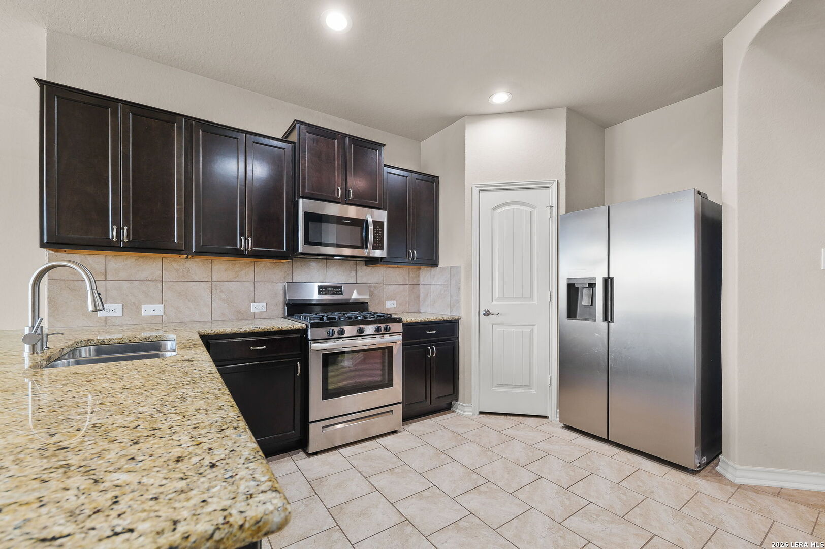 508 Saltlick Way Schertz, TX 78108 - Photo 9 of 30