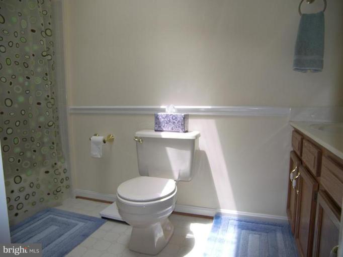 11900 Parallel Road Bowie, MD 20720 - Photo 17 of 22 Bath #2