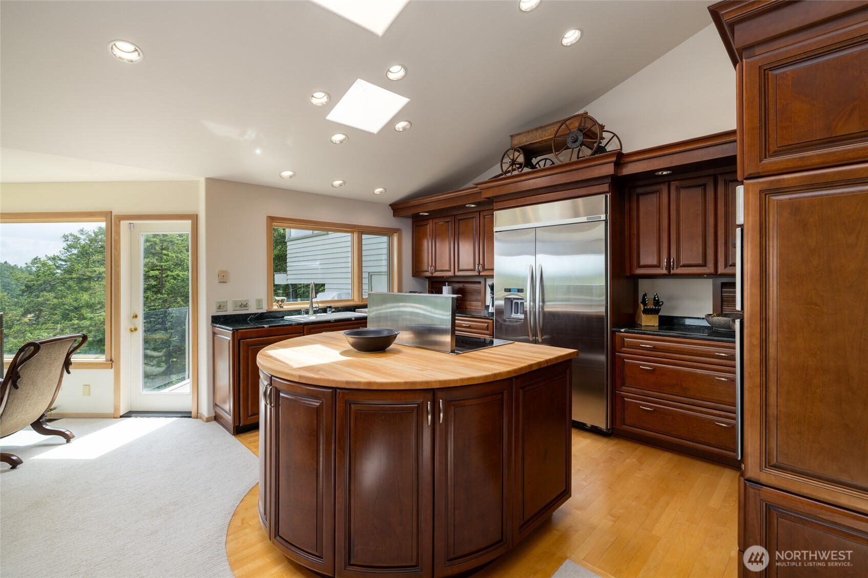 3 B Eagle's Nest Drive La Conner, WA 98257 - Photo 12 of 36