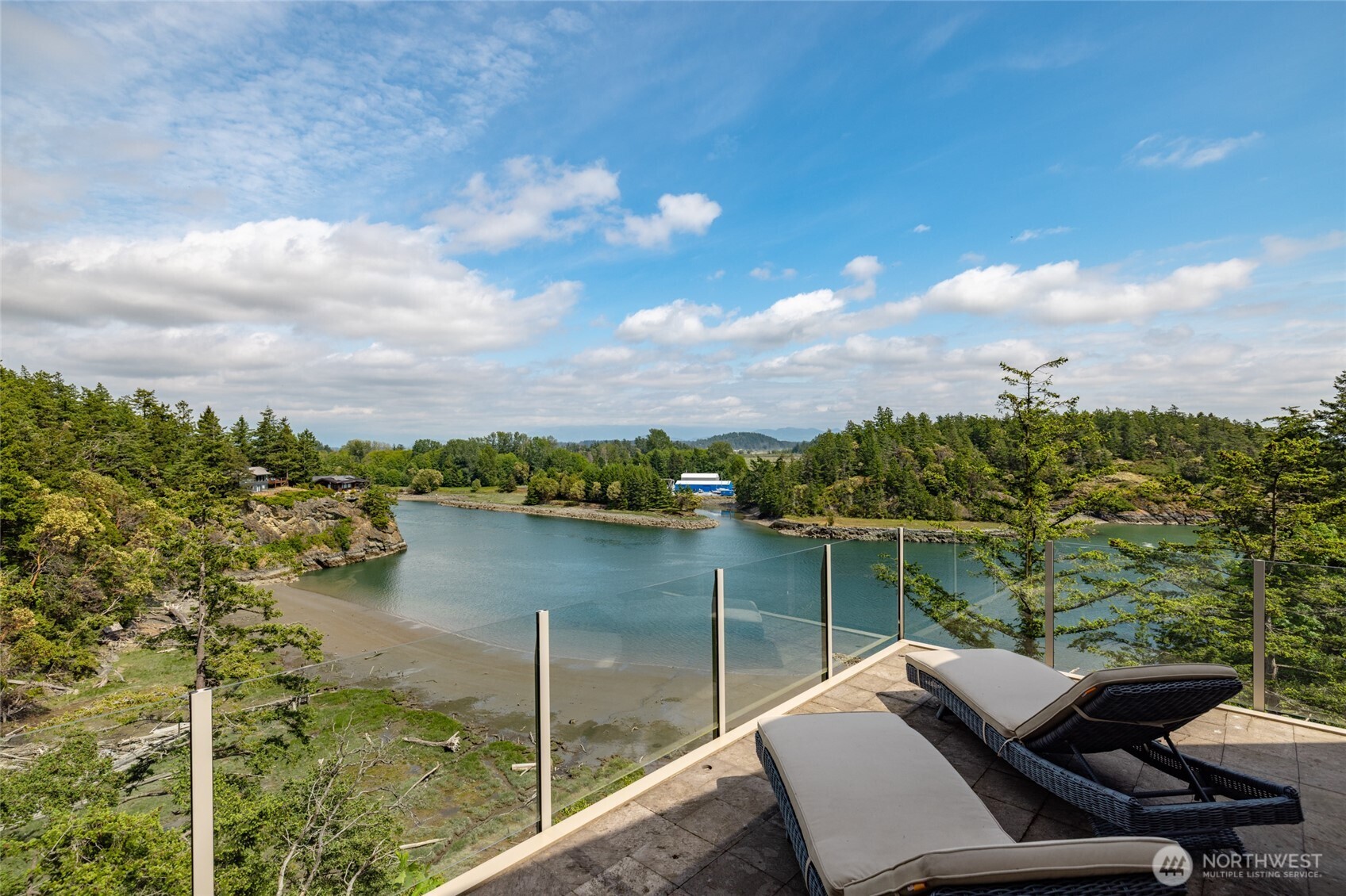 3 B Eagle's Nest Drive La Conner, WA 98257 - Photo 10 of 36