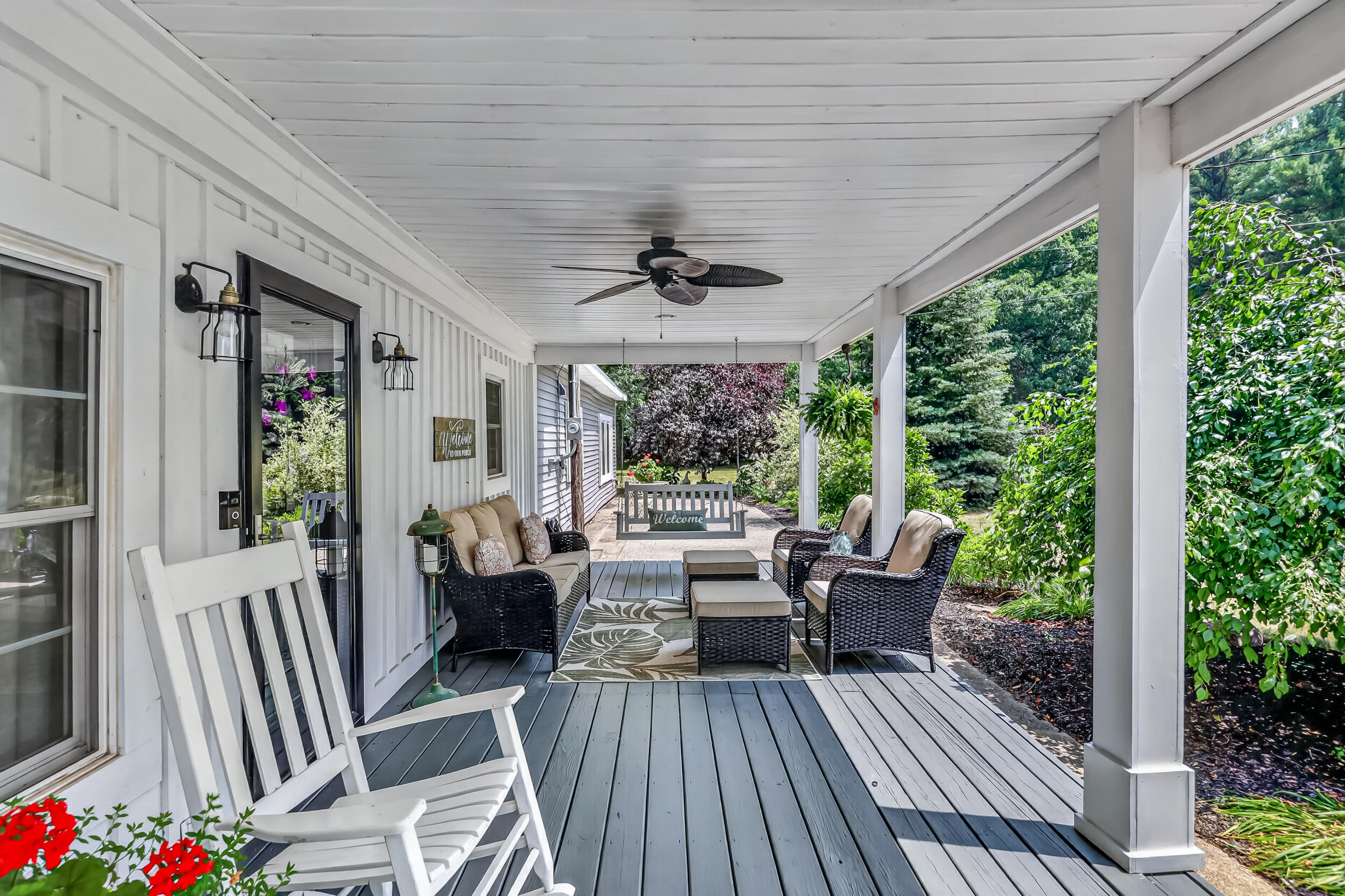 3030 West Webster Road Rothbury, MI 49452 - Photo 6 of 48 3030 w webster-32