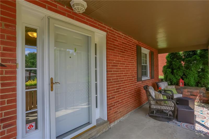 636 Fort Couch Road Pittsburgh, PA 15241 - Photo 2 of 25 Gallery Image 2