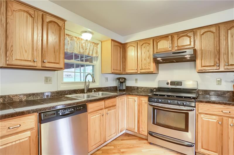 636 Fort Couch Road Pittsburgh, PA 15241 - Photo 13 of 25 Gallery Image 13