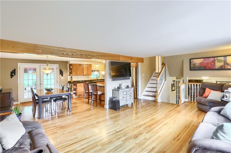 636 Fort Couch Road Pittsburgh, PA 15241 - Photo 8 of 25 Gallery Image 8