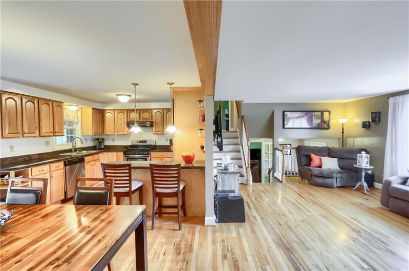 636 Fort Couch Road Pittsburgh, PA 15241 - Photo 9 of 25 Gallery Image 9